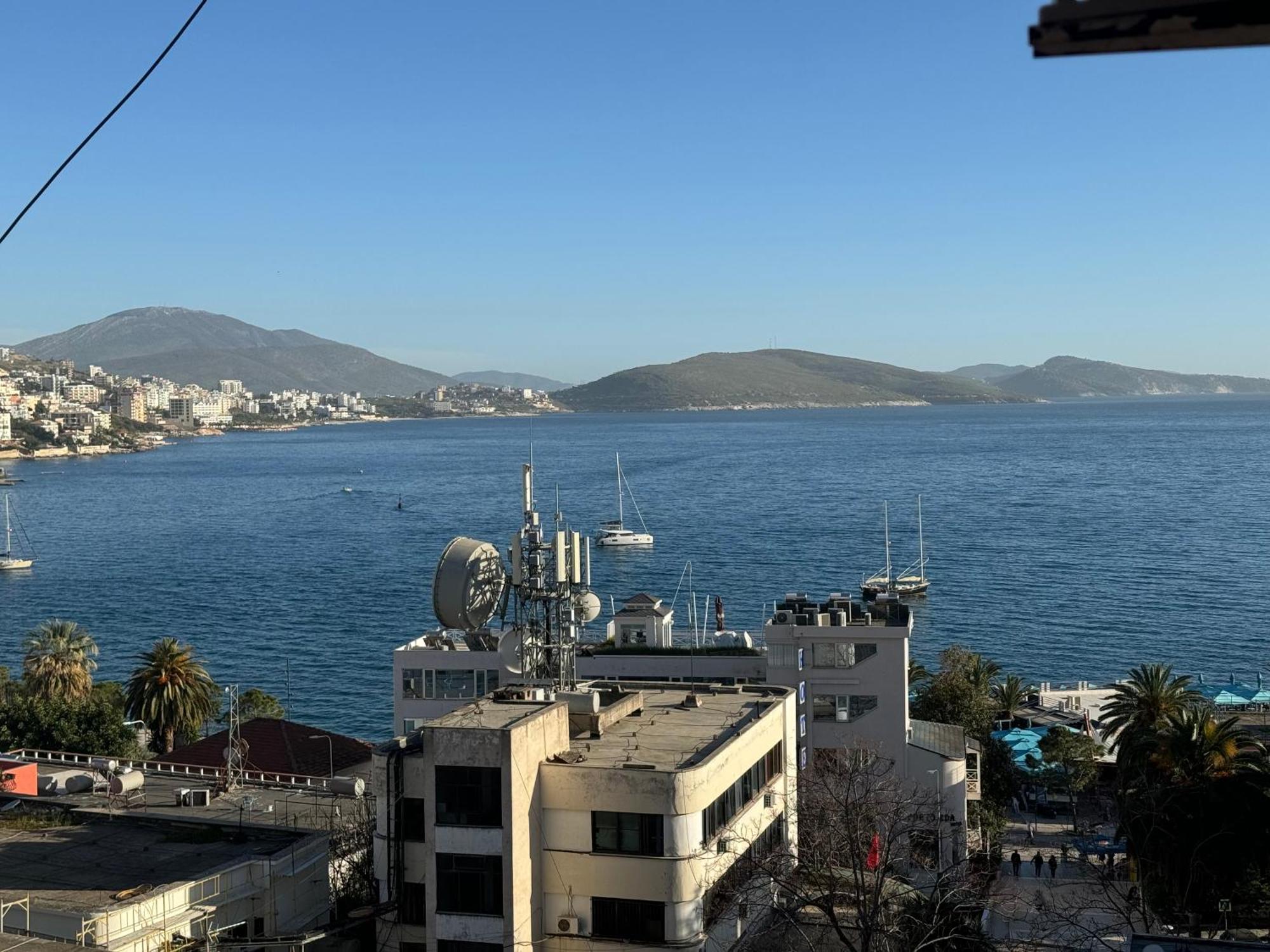Comfort 1 Apartment Sarande Exterior photo